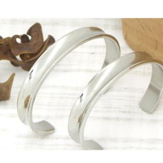 【微笑安安】西德鈦鋼炫亮易戴式手環(共2色)