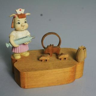 【MU LIFE荒木藝品雕刻】格爾豬memo架、名片架