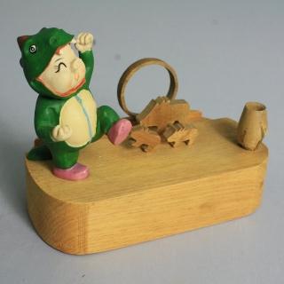 【MU LIFE荒木藝品雕刻】恐龍豬memo架、名片架