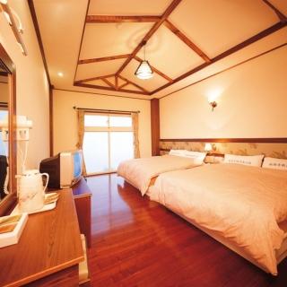 【清境-綠楊景觀溫泉山莊】四人一泊二食住宿套券