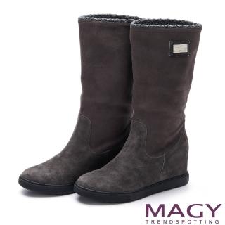 【MAGY】暖冬時尚 中性甜美內增高毛毛滾邊平底靴(灰色)