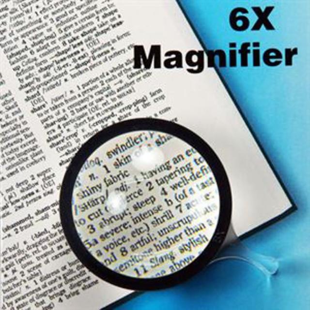 【momo富邦樂齡網】6倍放大文鎮放大鏡