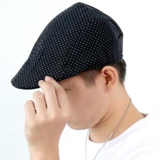 【玖飾時尚】滿版小十字黑色扁帽(鴨舌帽)