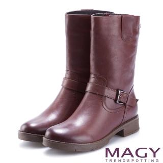 【MAGY】紐約時尚步調 個性騎士皮帶釦環粗跟中筒靴(酒紅)