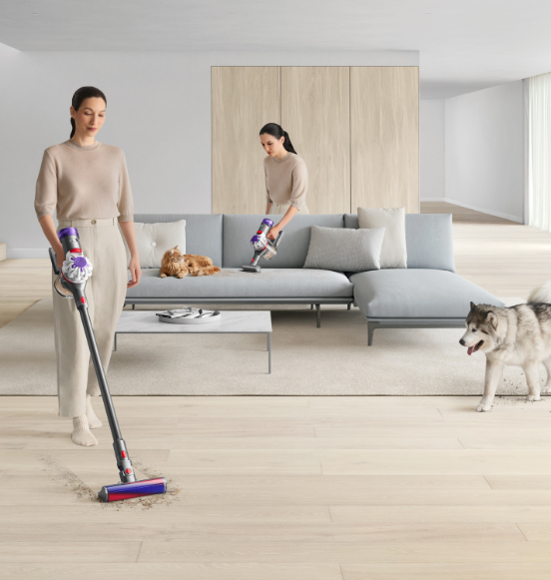 Dyson V8 開箱｜居家清潔的無線吸塵神器，真的有這麼好用嗎？