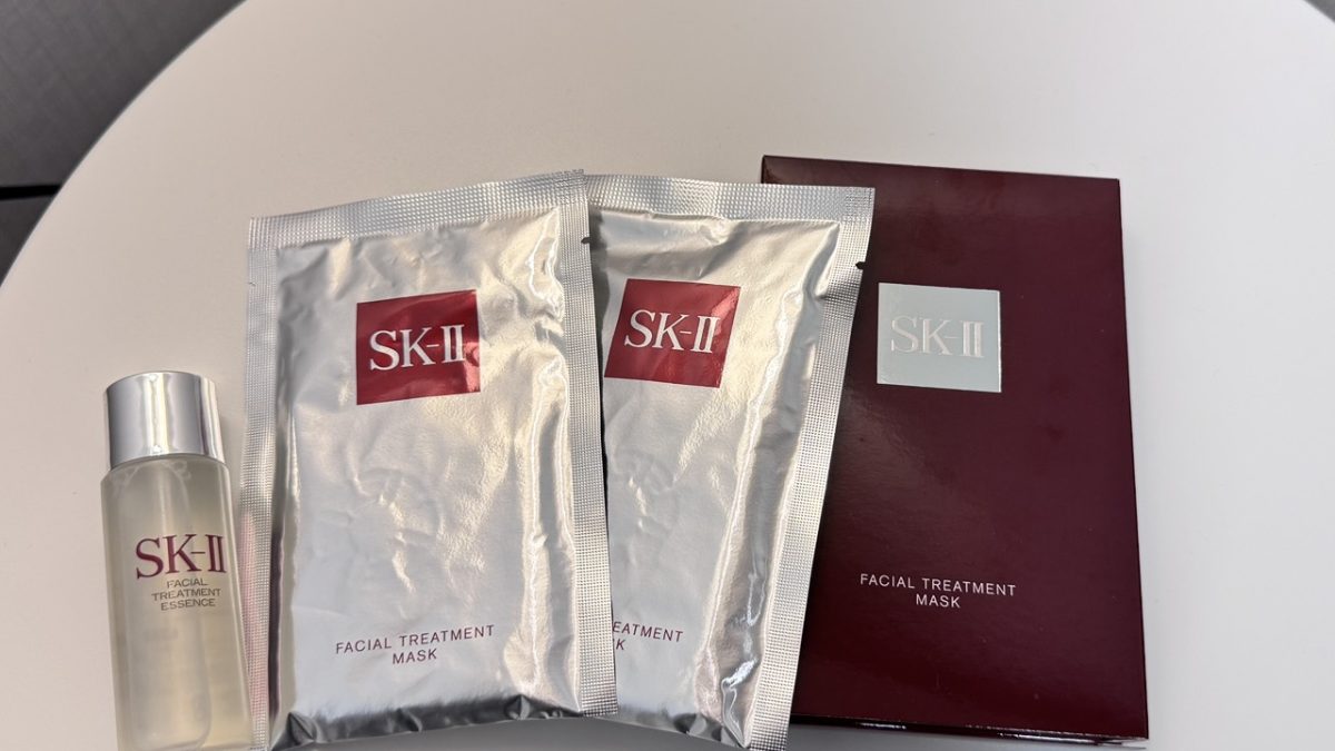 保養停滯期怎麼辦？滑 momo 意外撿到 SK-II 青春露入門組💝，只要$1,000出頭就能體驗！你還不快來試試！✨